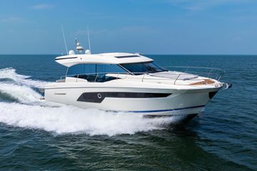 2019 Prestige 520S