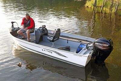 Lund 1600 Fury SS Boat