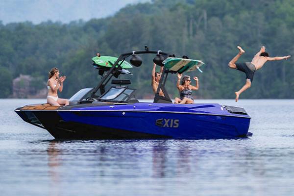 axis wake surf boat