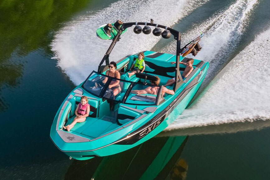 Axis Boat image