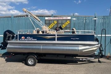 2024 Sun Tracker Bass Buggy 18 DLX