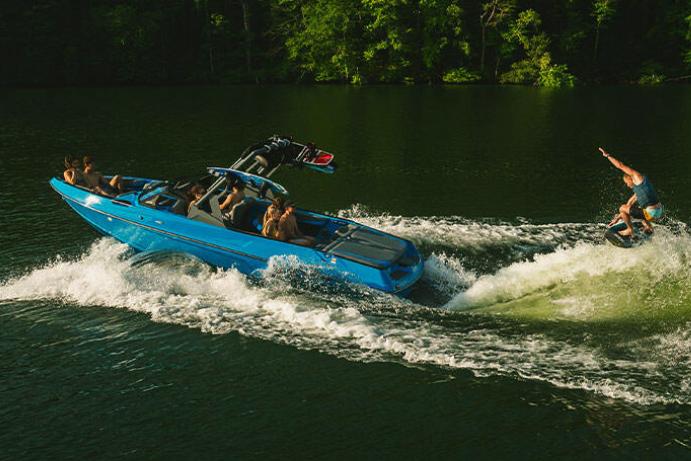 Axis Boat image