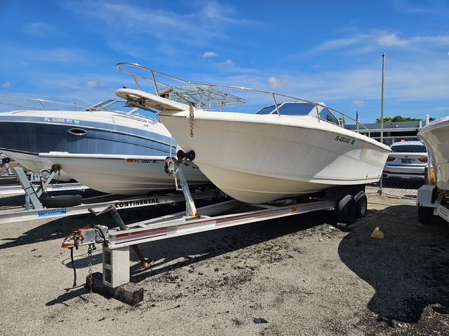 1999 Cuddy Cabin Proline
