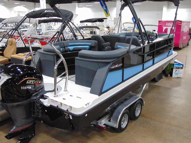 2025 Hurricane FunDeck 2360 SBC