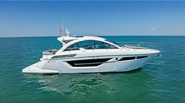 2022 Cruisers Yachts 50 Cantius