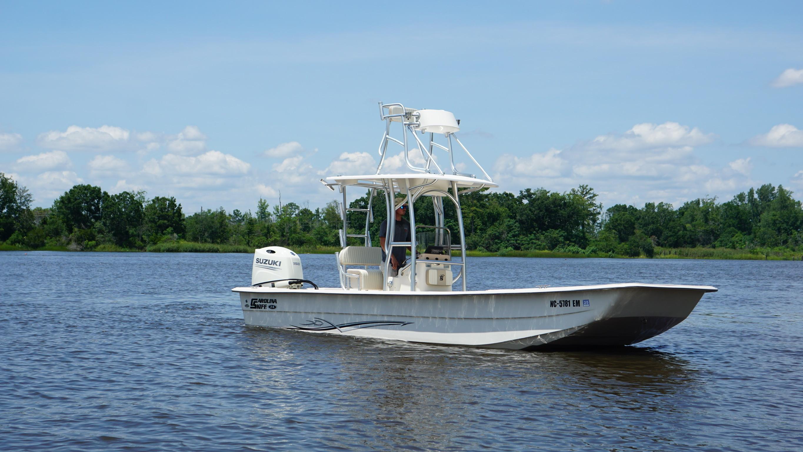 2019 Carolina Skiff 24 DLX