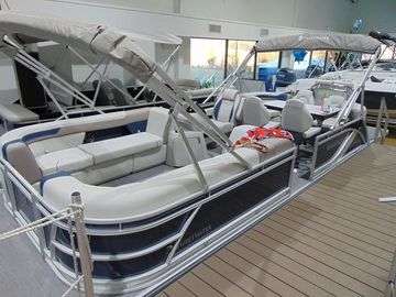 2025 Godfrey Marine Sweetwater 2286 MT