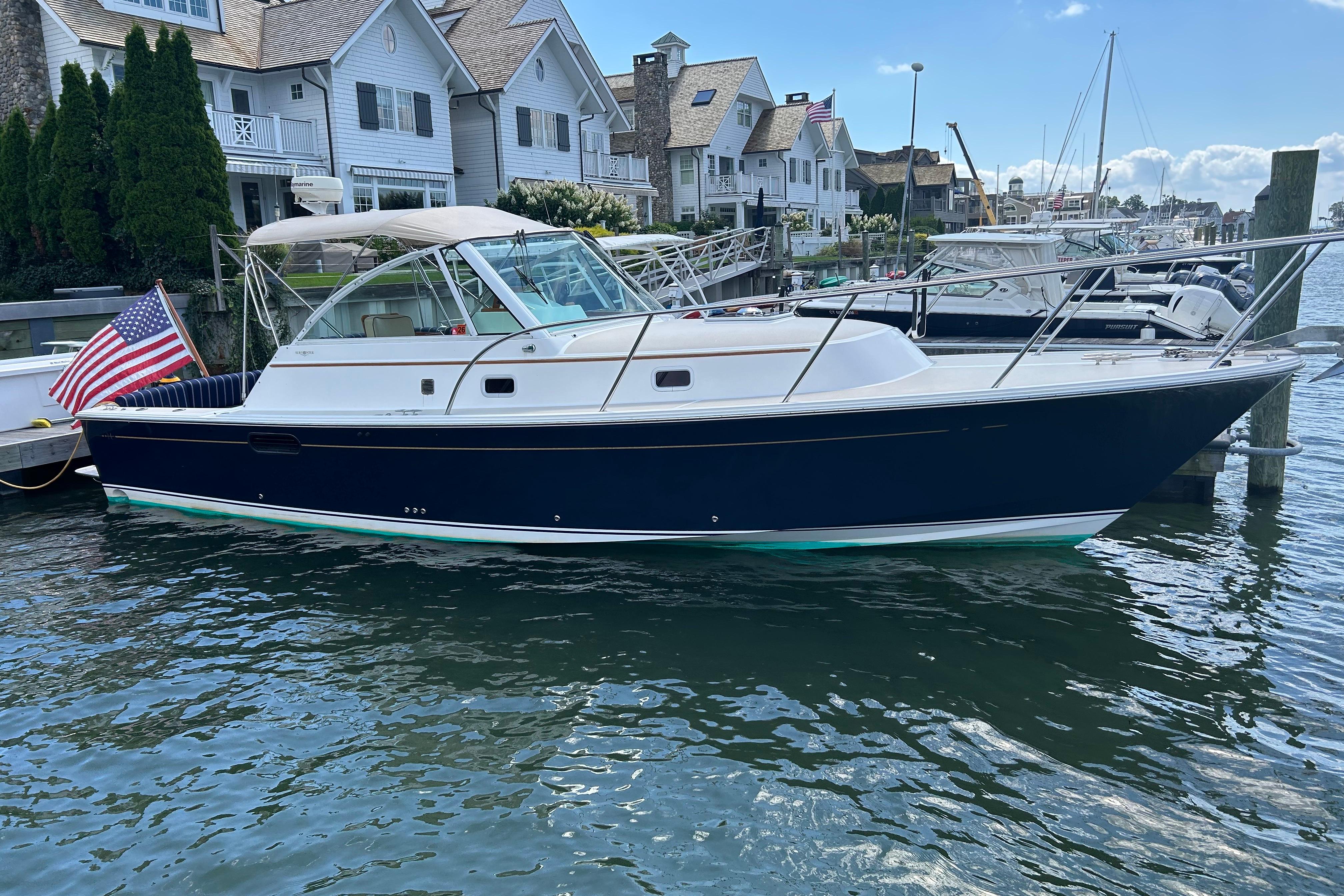 2005 Hunt Yachts Surfhunter 33