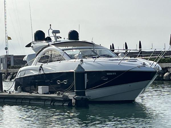 2011 Sunseeker Portofino 48