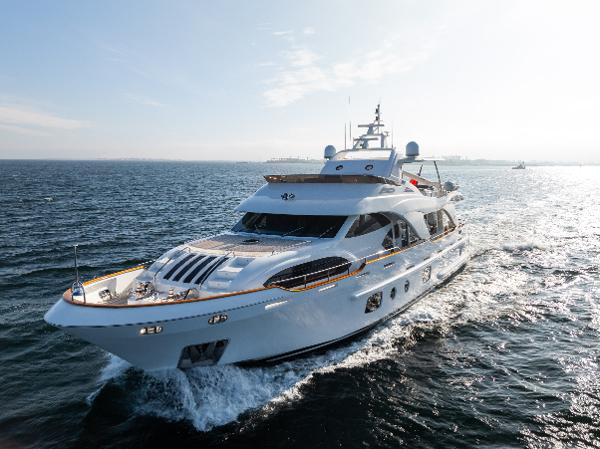 2008 Benetti Legend 85
