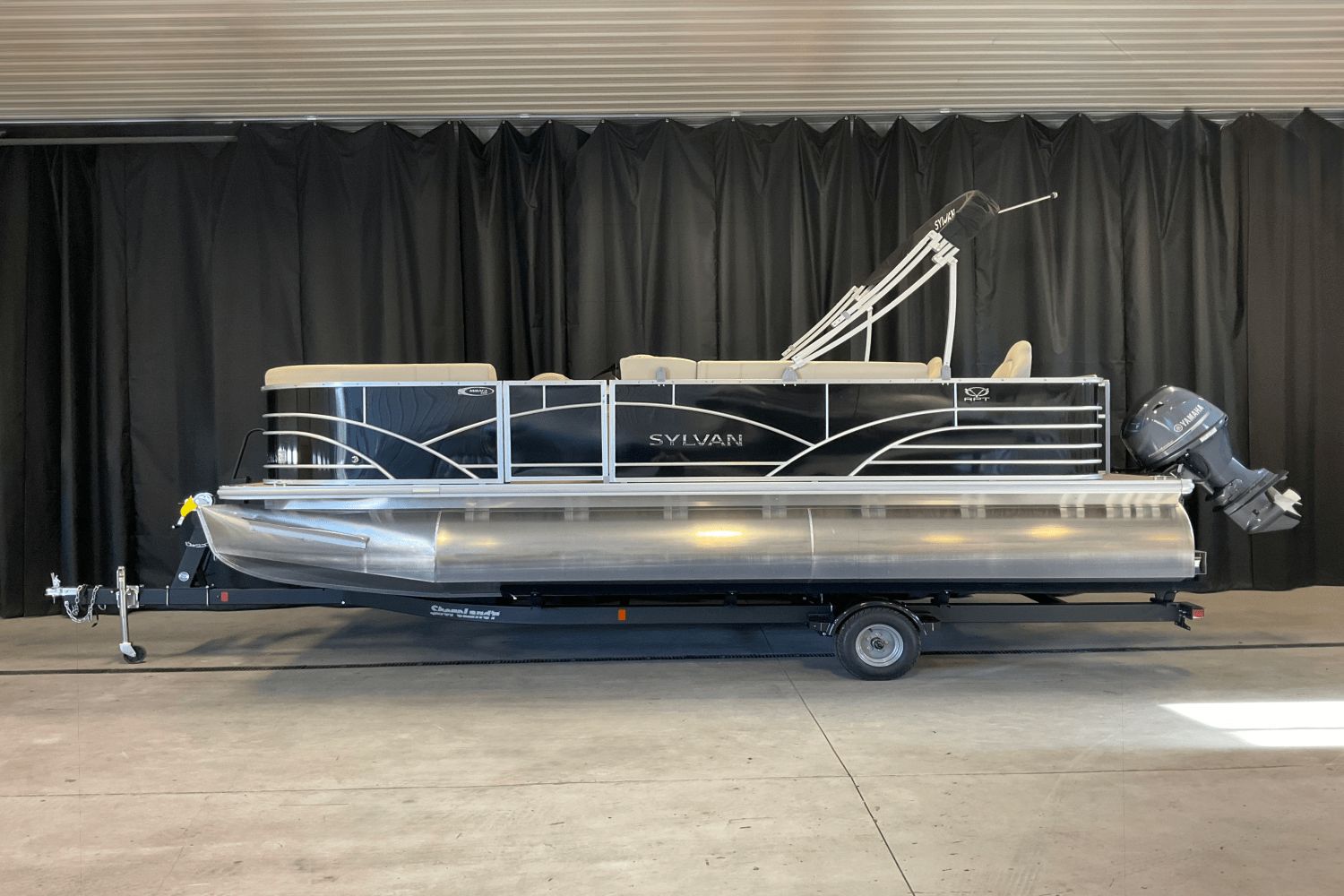 2018 Sylvan 8520 CNF