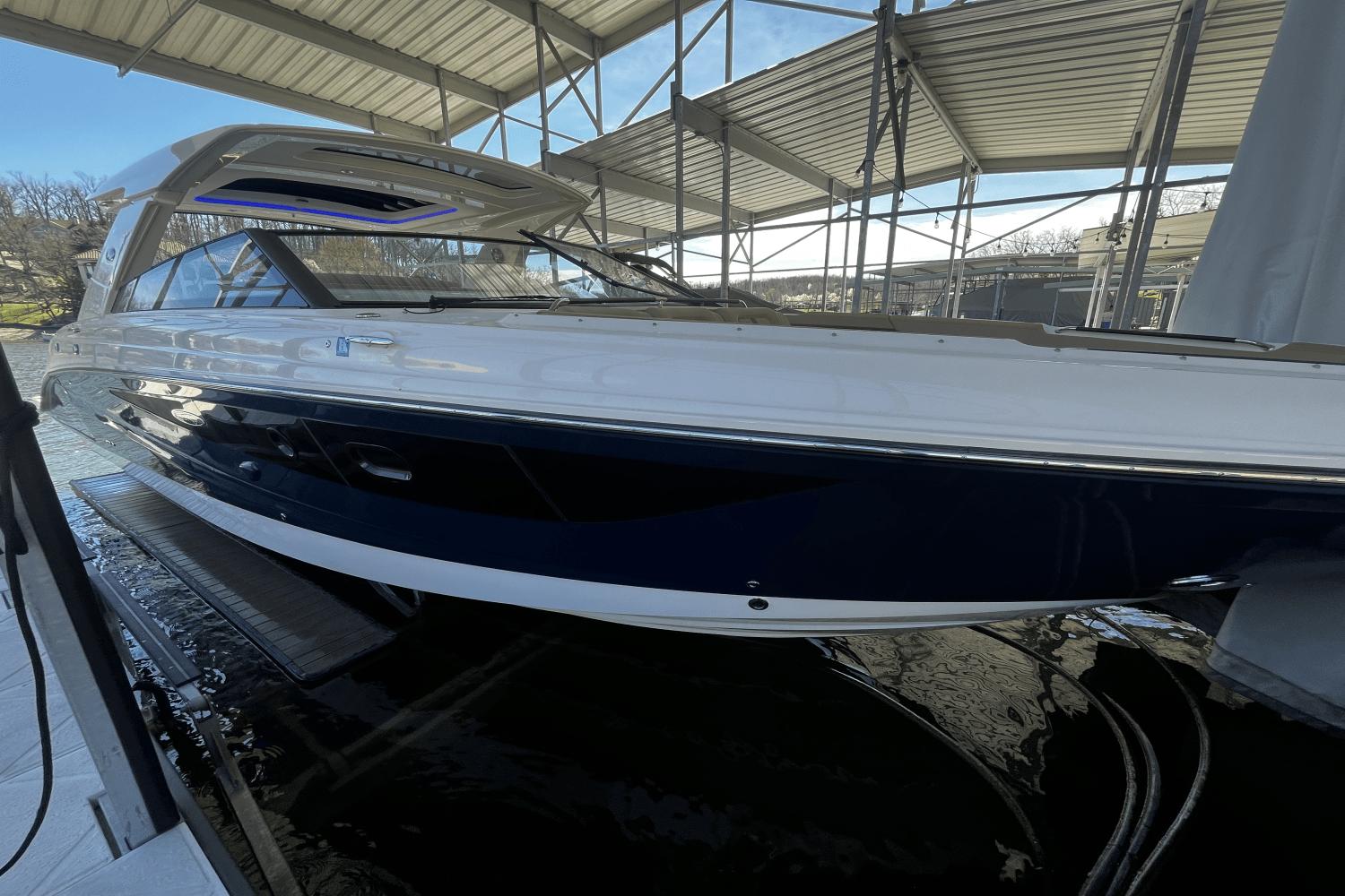 2019 Sea Ray SLX 400