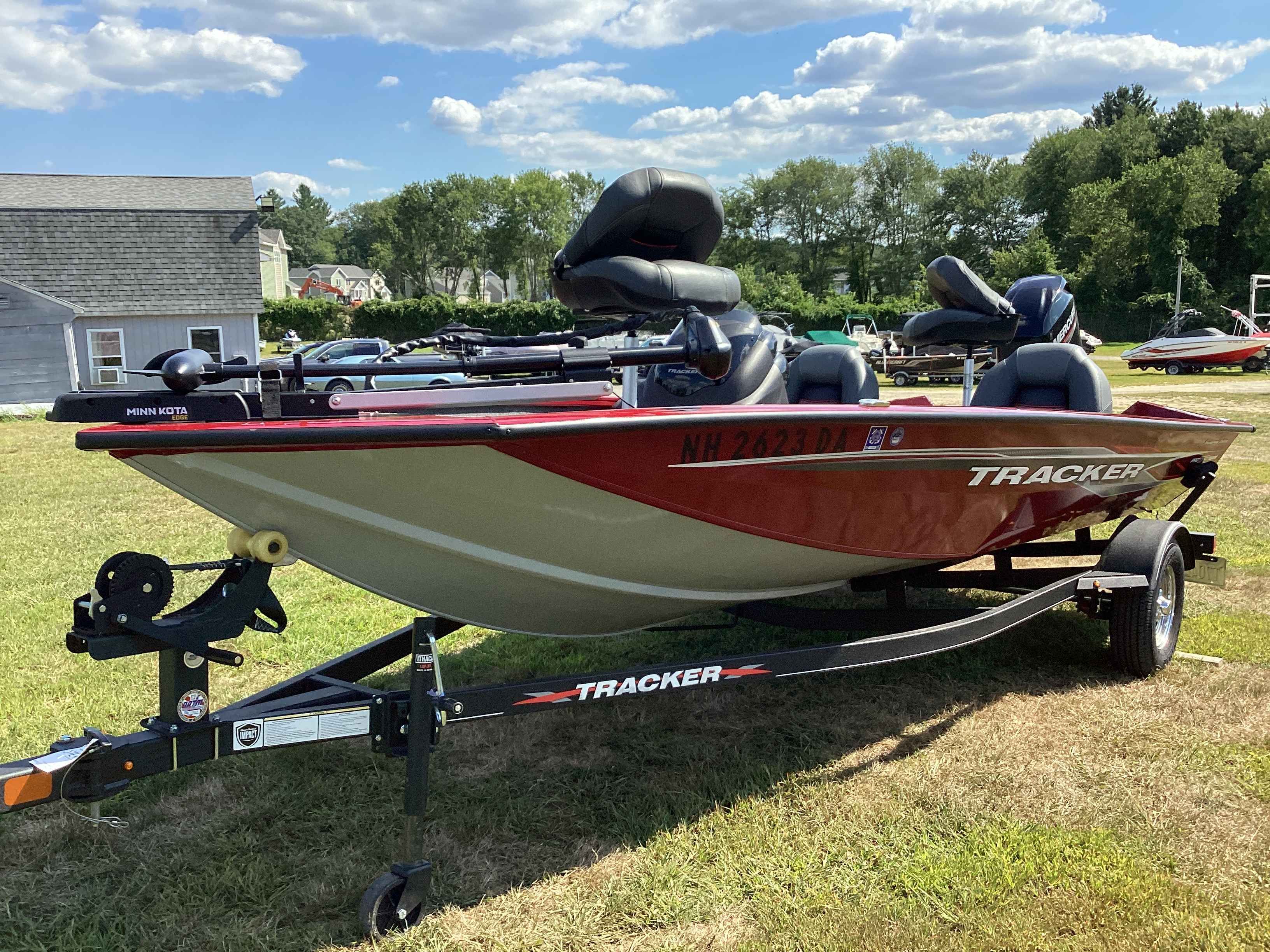 Tracker Pro Team 175 TXW