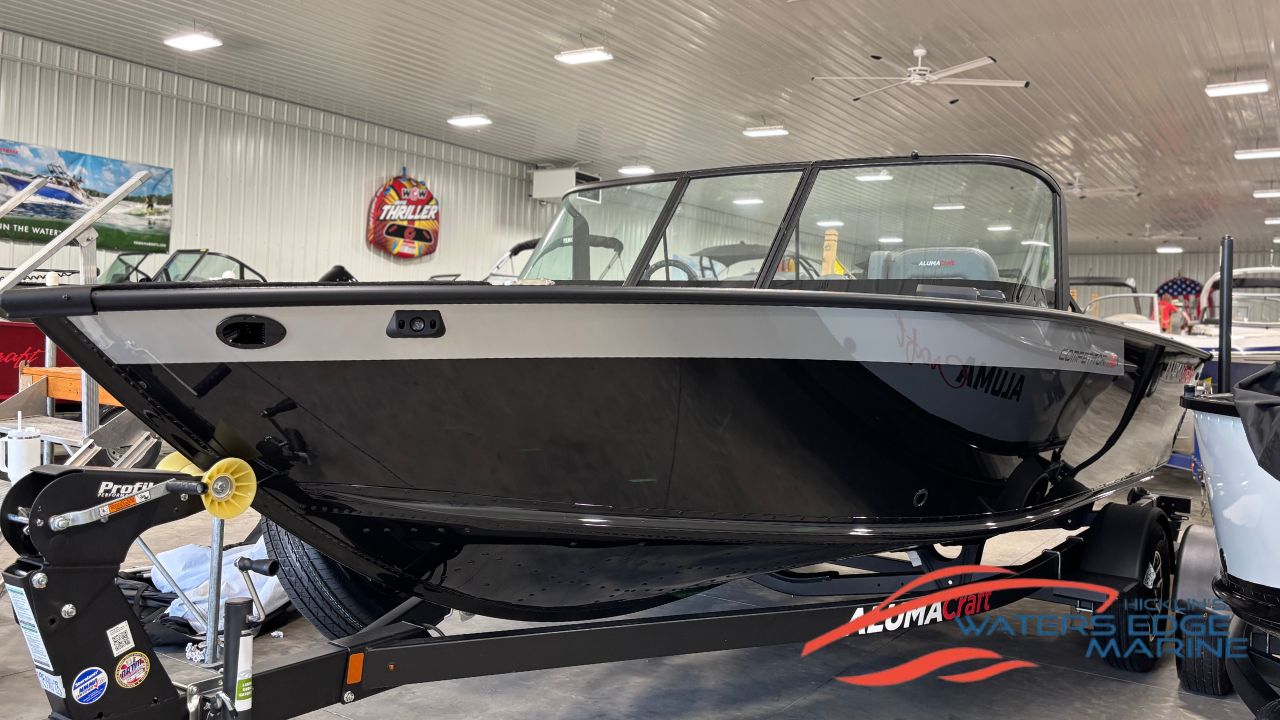 2026 Alumacraft Competitor 175X Sport LUXURY