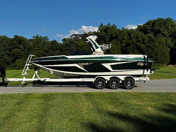 2024 Tiger Marine 24 RZX