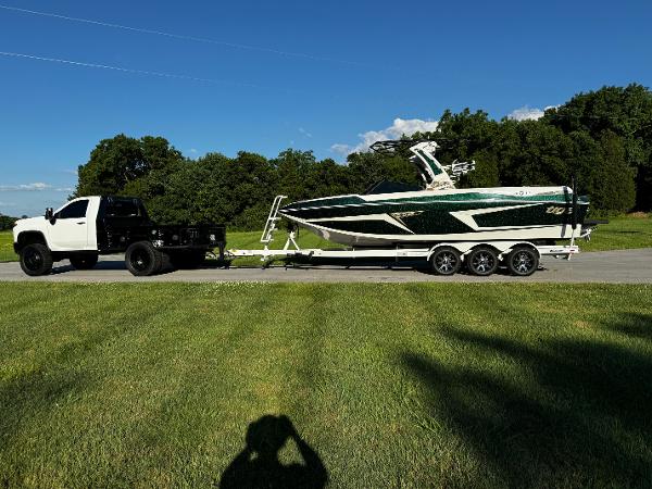 2024 Tiger Marine 24 RZX