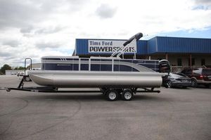 Bennington 23 SXSB