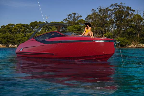 Fairline F//Line 33 Outboard Manufacturer Provided Image