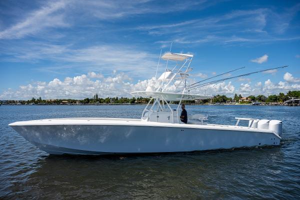 2014 Bahama 41 Center Console, Anna Maria Florida - boats.com