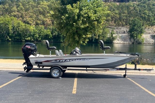 2024 Tracker Pro Team 190 TX