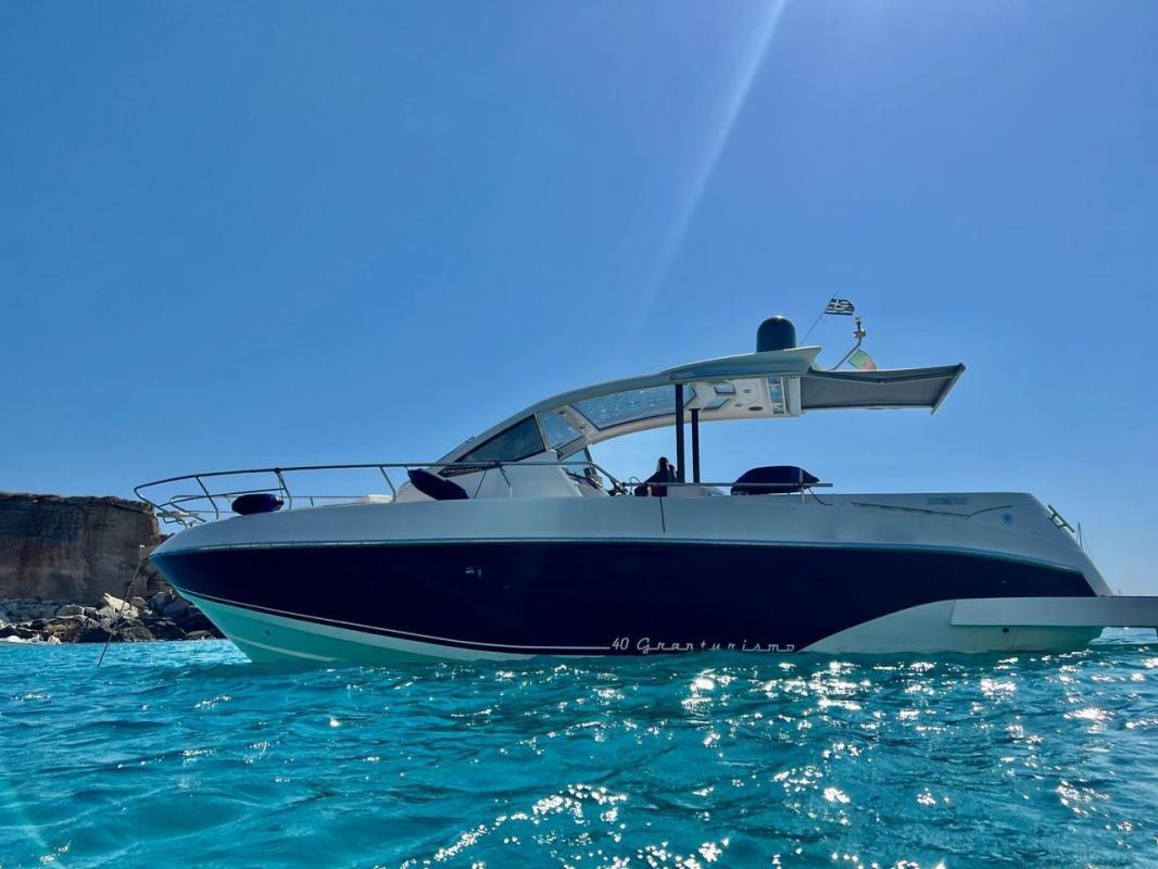 2021 Salpa 40 Granturismo