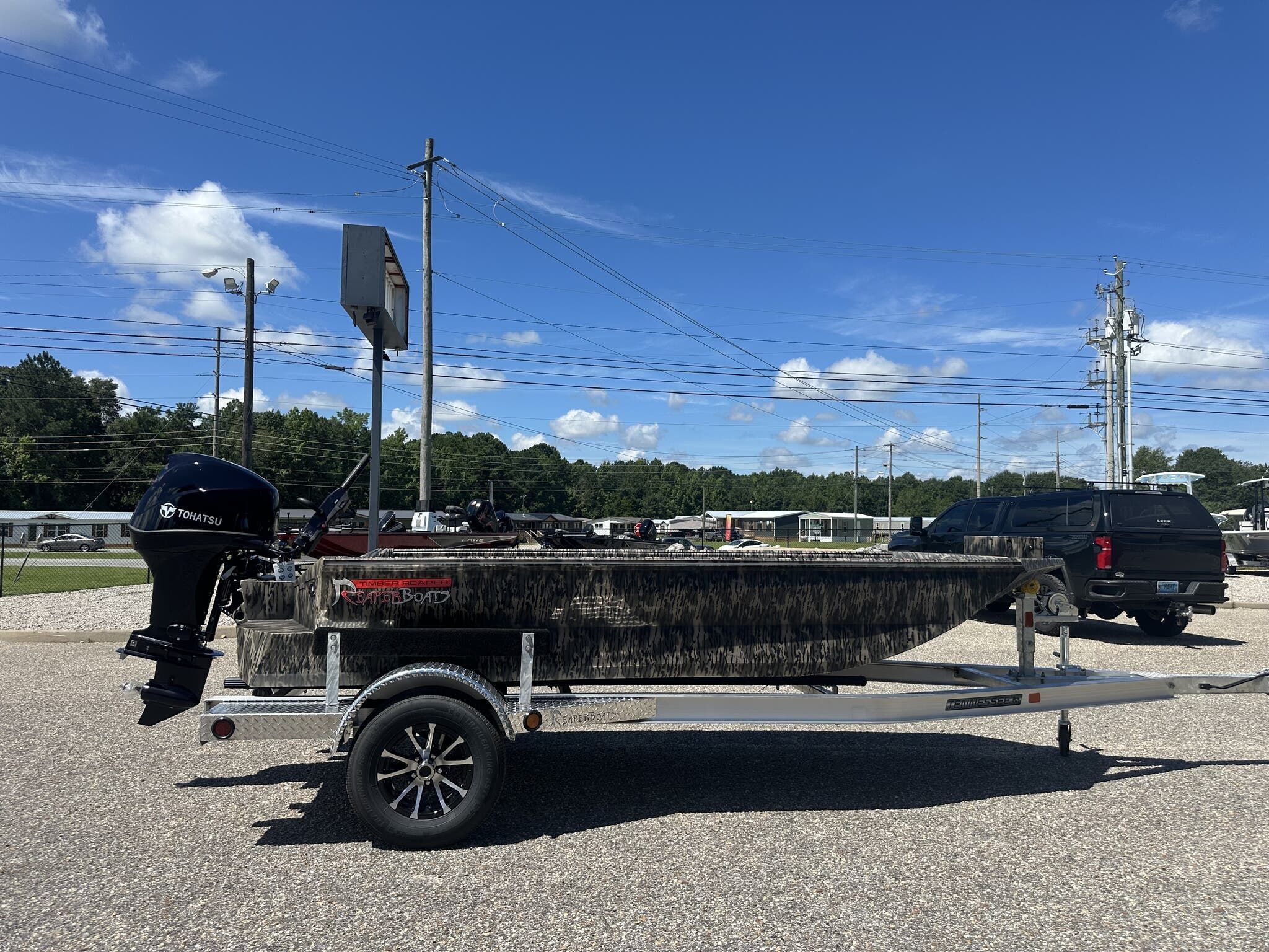 Reaper Boats 553 STEP TRANSOM
