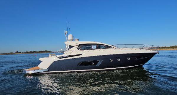 2015 Azimut Atlantis 50