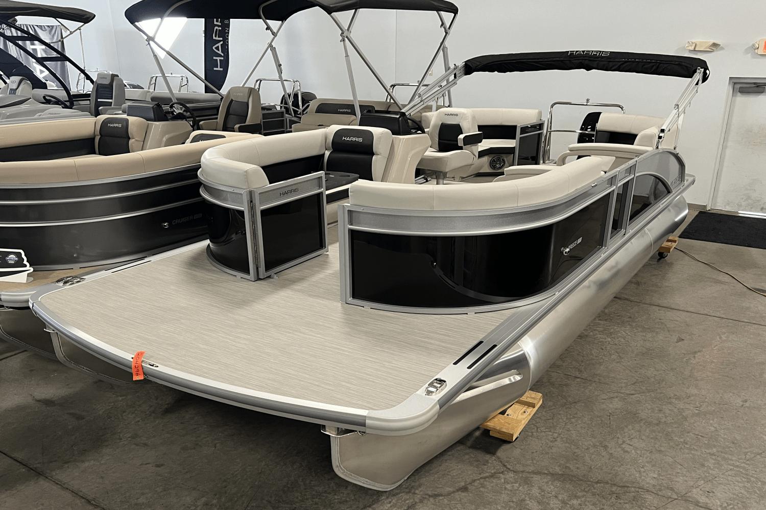 2025 Harris 210 Breeze