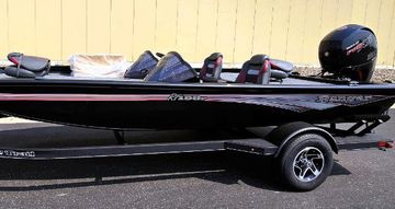 2025 Ranger RT198P
