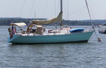 1984 Beneteau First 42