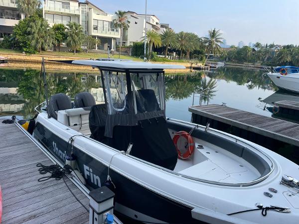 2018 Robalo 2420 Center Console