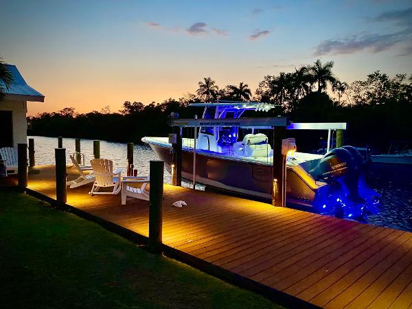 2017 Sea Hunt Gamefish 27