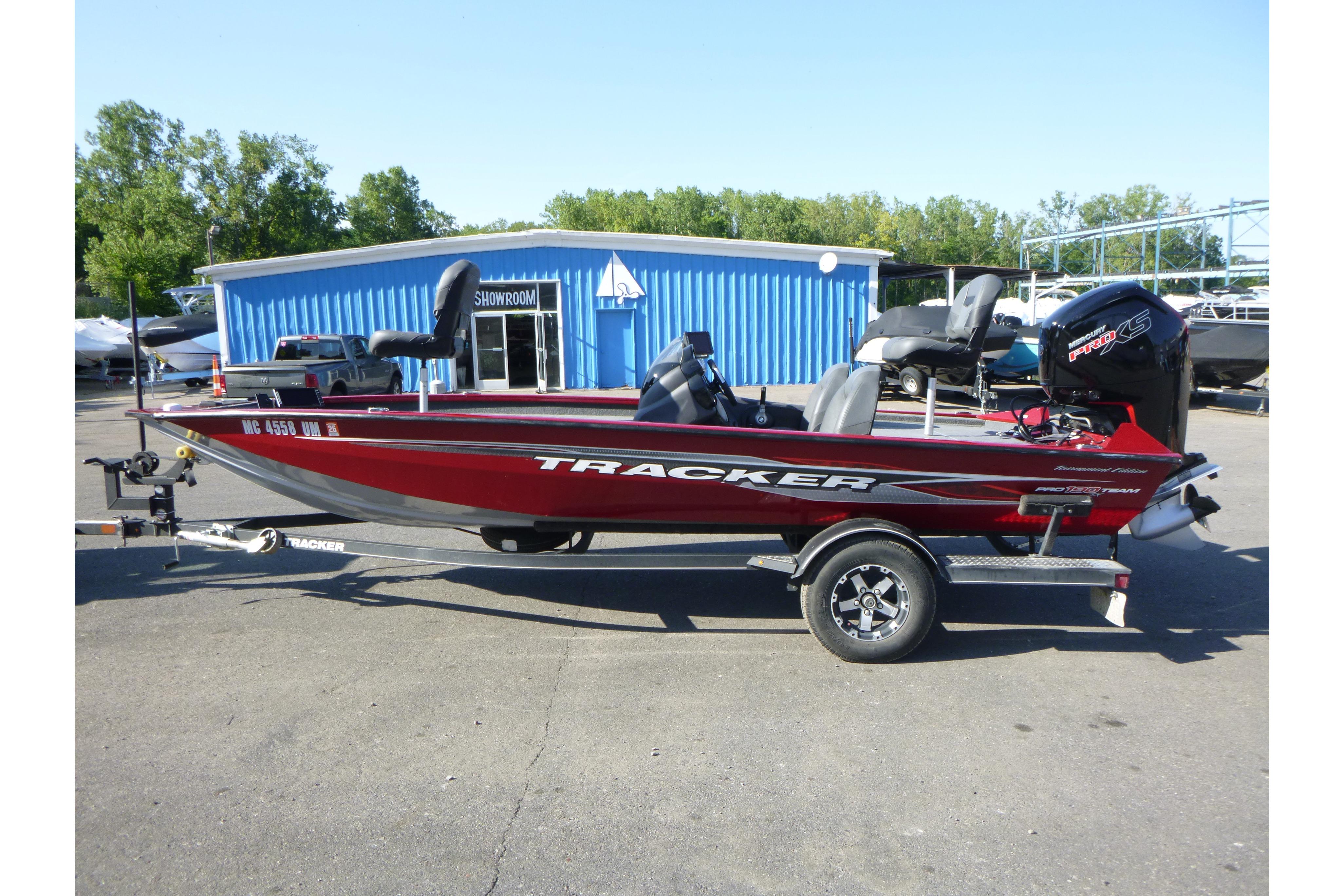 Tracker Pro Team 190 TX 2020 Tracker Pro Team 190 TX boat in showroom parking lot.