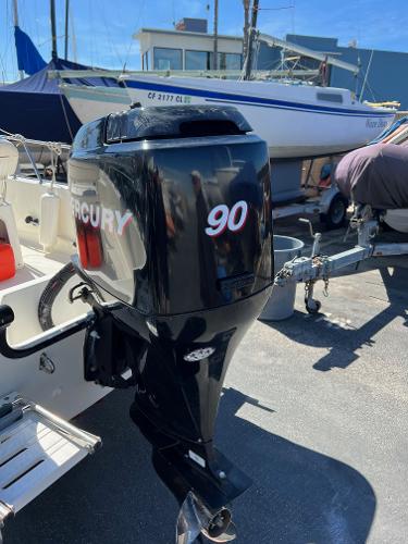 2006 Boston Whaler 170 Montauk