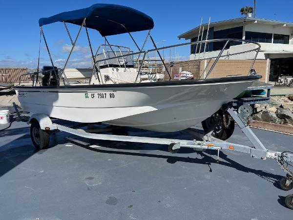 2006 Boston Whaler 170 Montauk