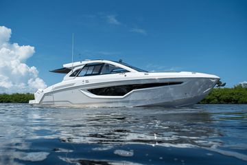 2025 Cruisers Yachts 42 GLS OB