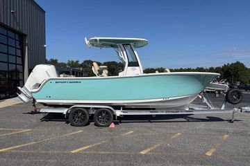 2026 Sportsman Heritage 231 Center Console