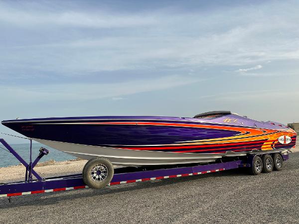 2012 Cigarette 42X