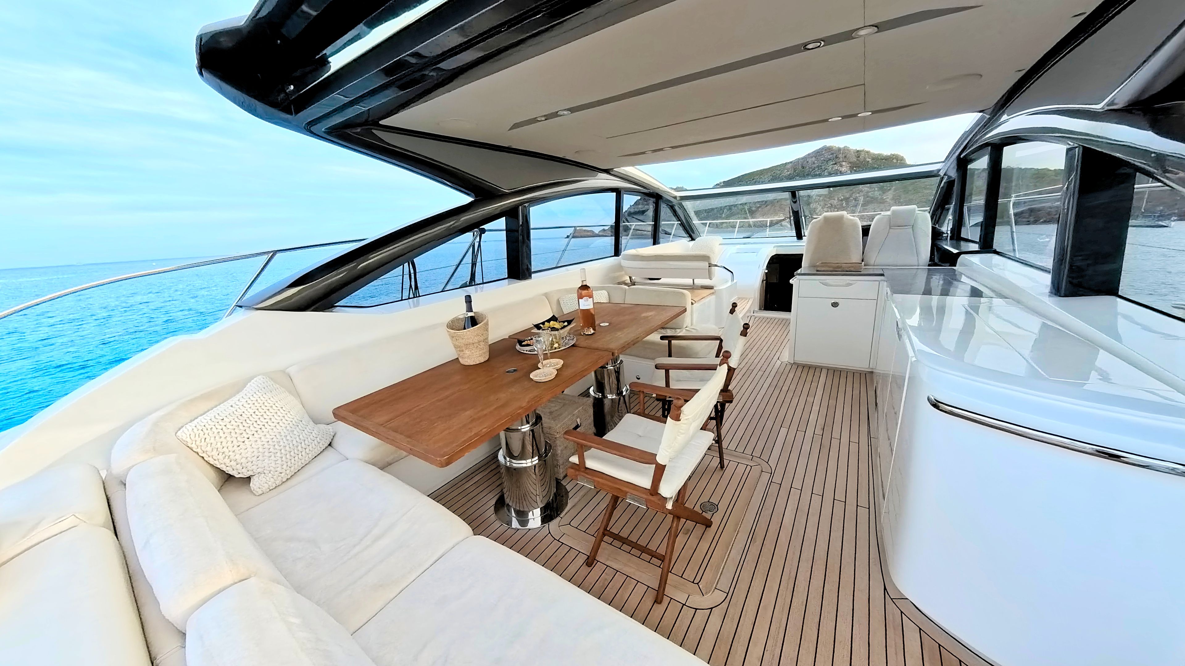 2017 Princess V58 Open