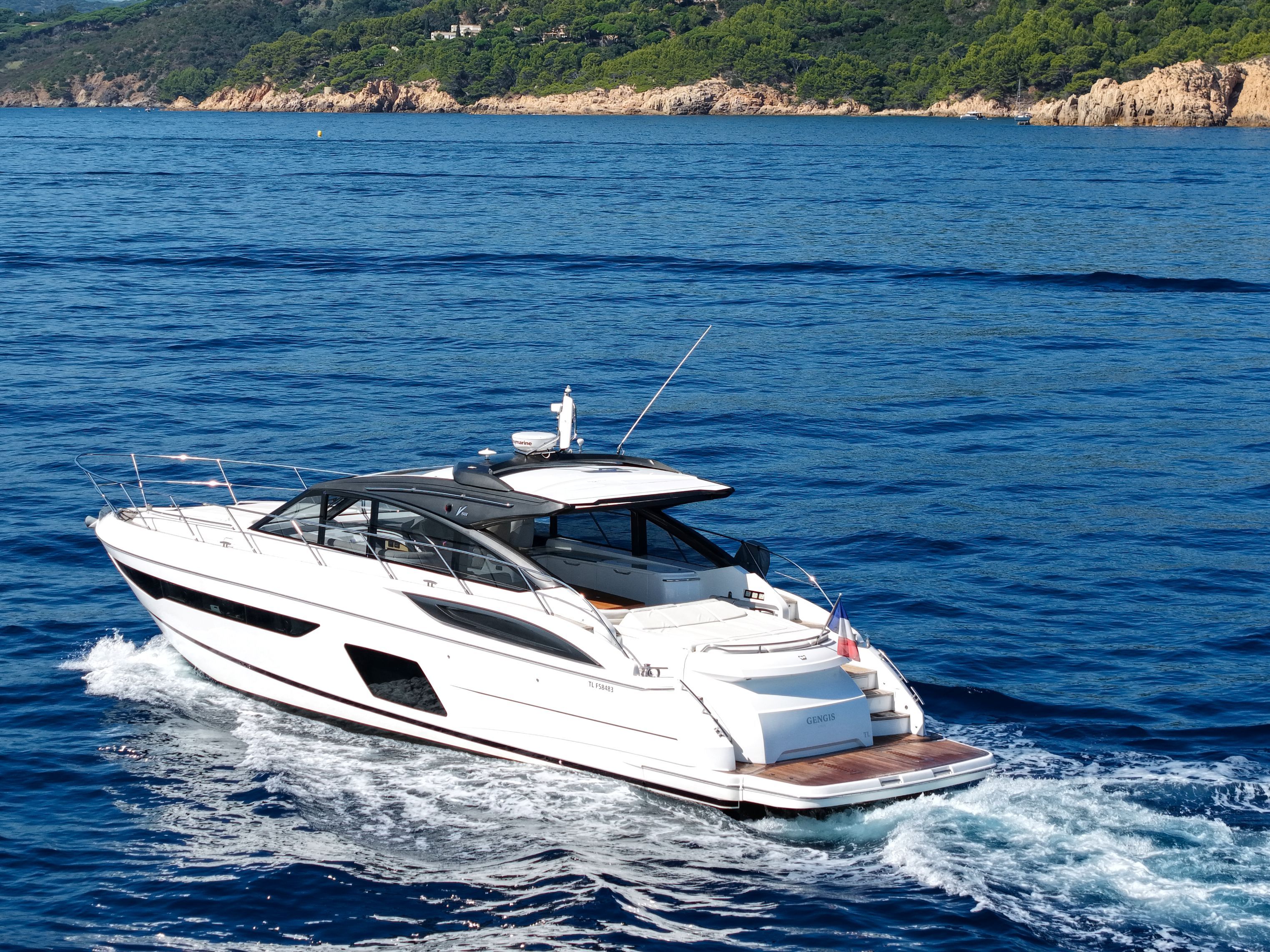 2017 Princess V58 Open