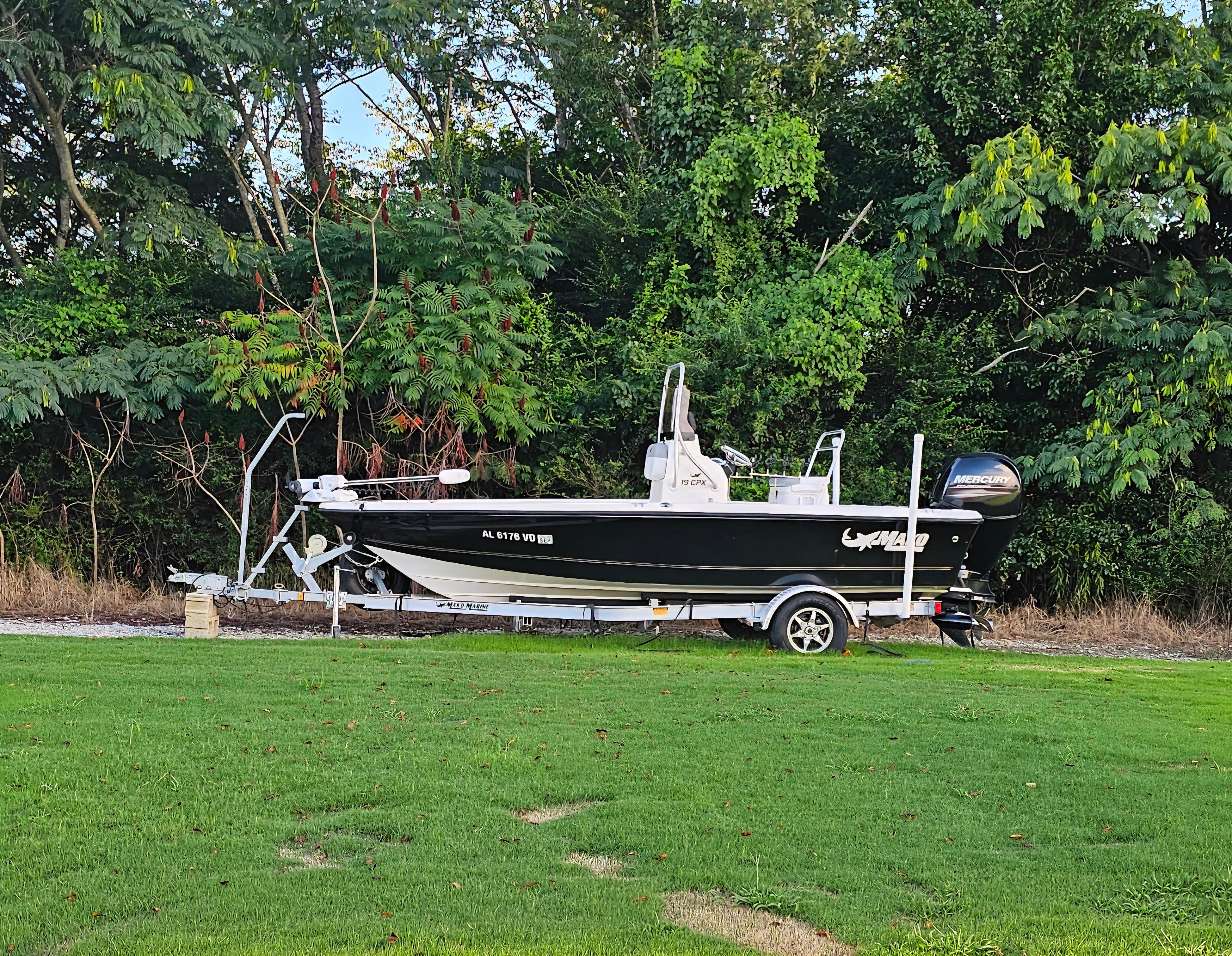 2019 Mako 19 CPX