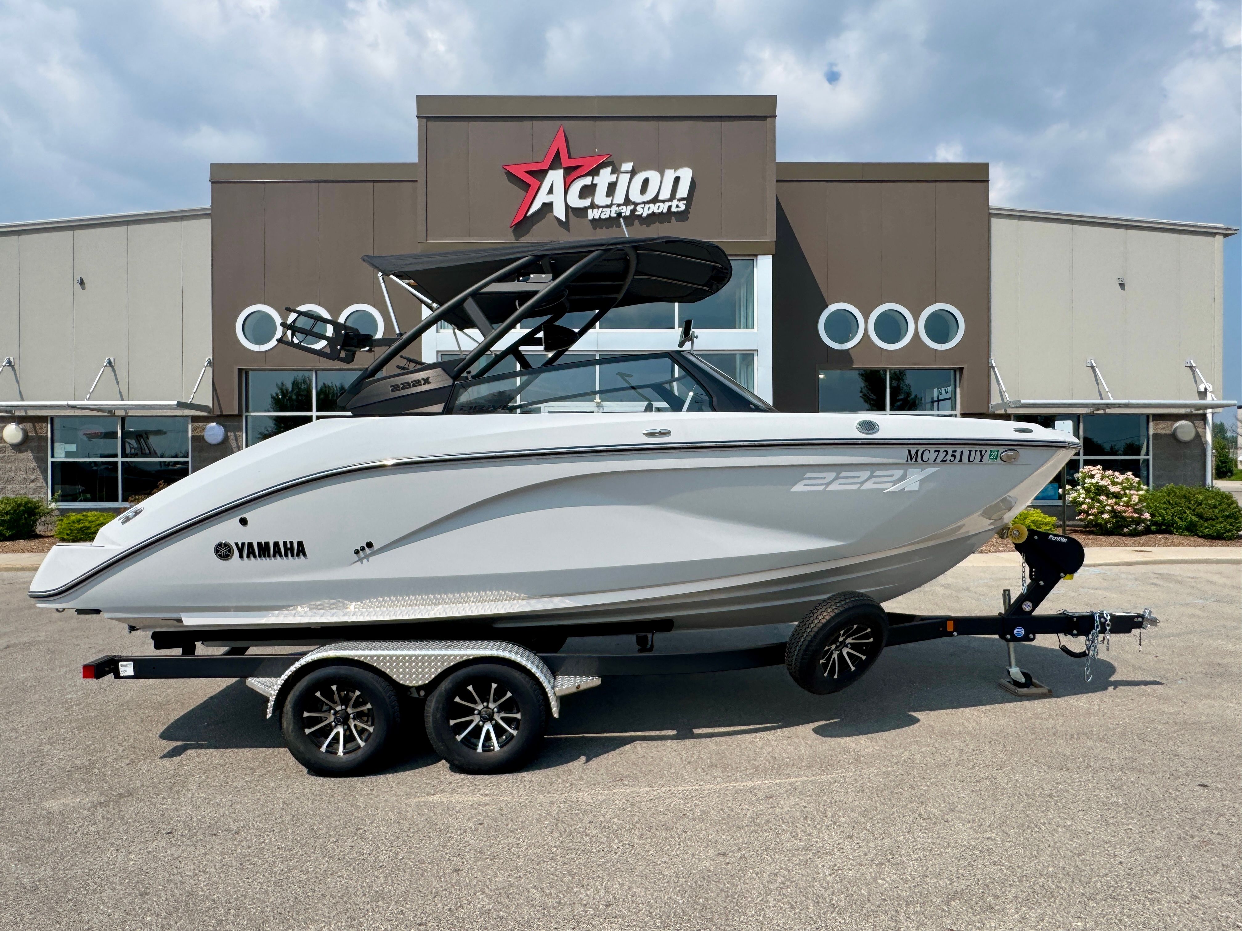 2023 Yamaha Boats 222X