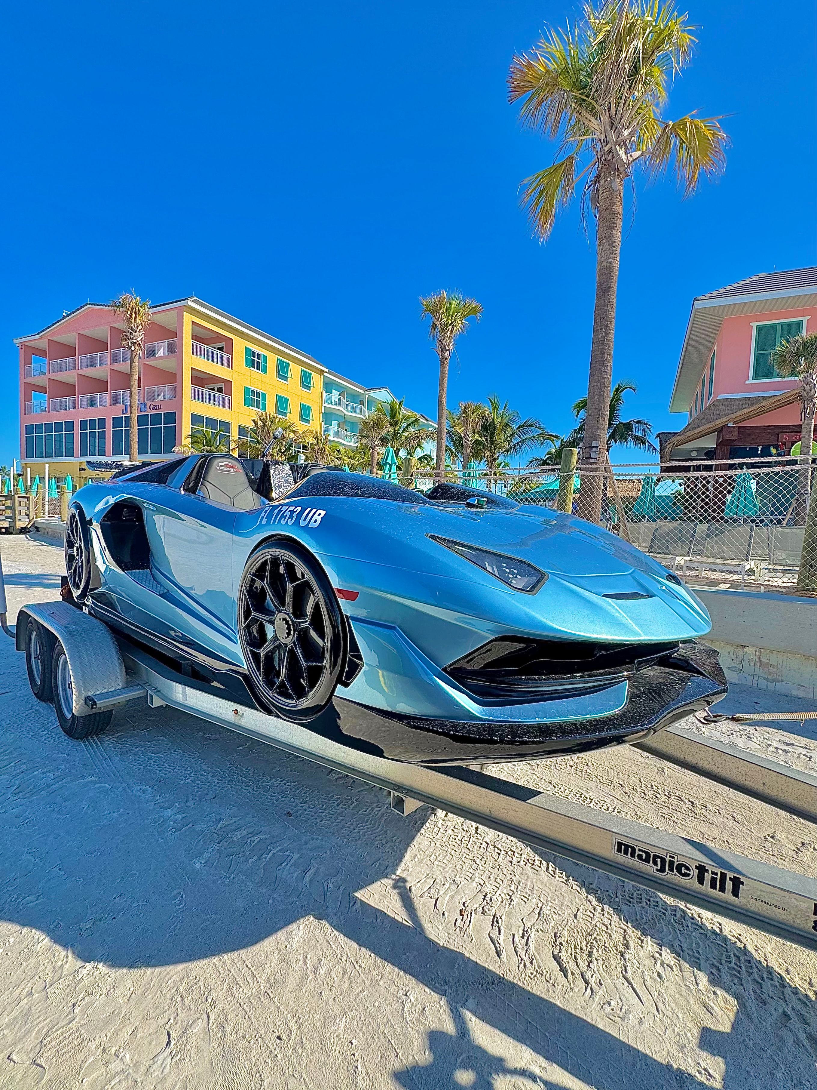 2025 Watersports Car Lamborghini
