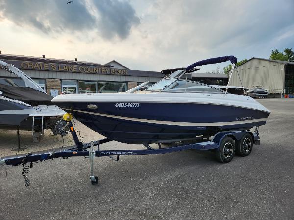 Regal 2000 Bowrider