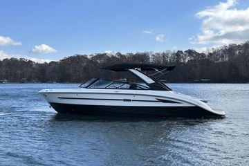 2025 Sea Ray SDX 250 Surf