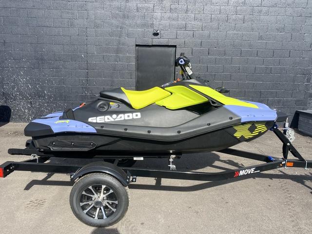 Sea-Doo Spark® Trixx™ for 1 Rotax® 900 ACE™ - 90 iBR