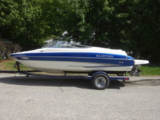 2007 Glastron GXL 205
