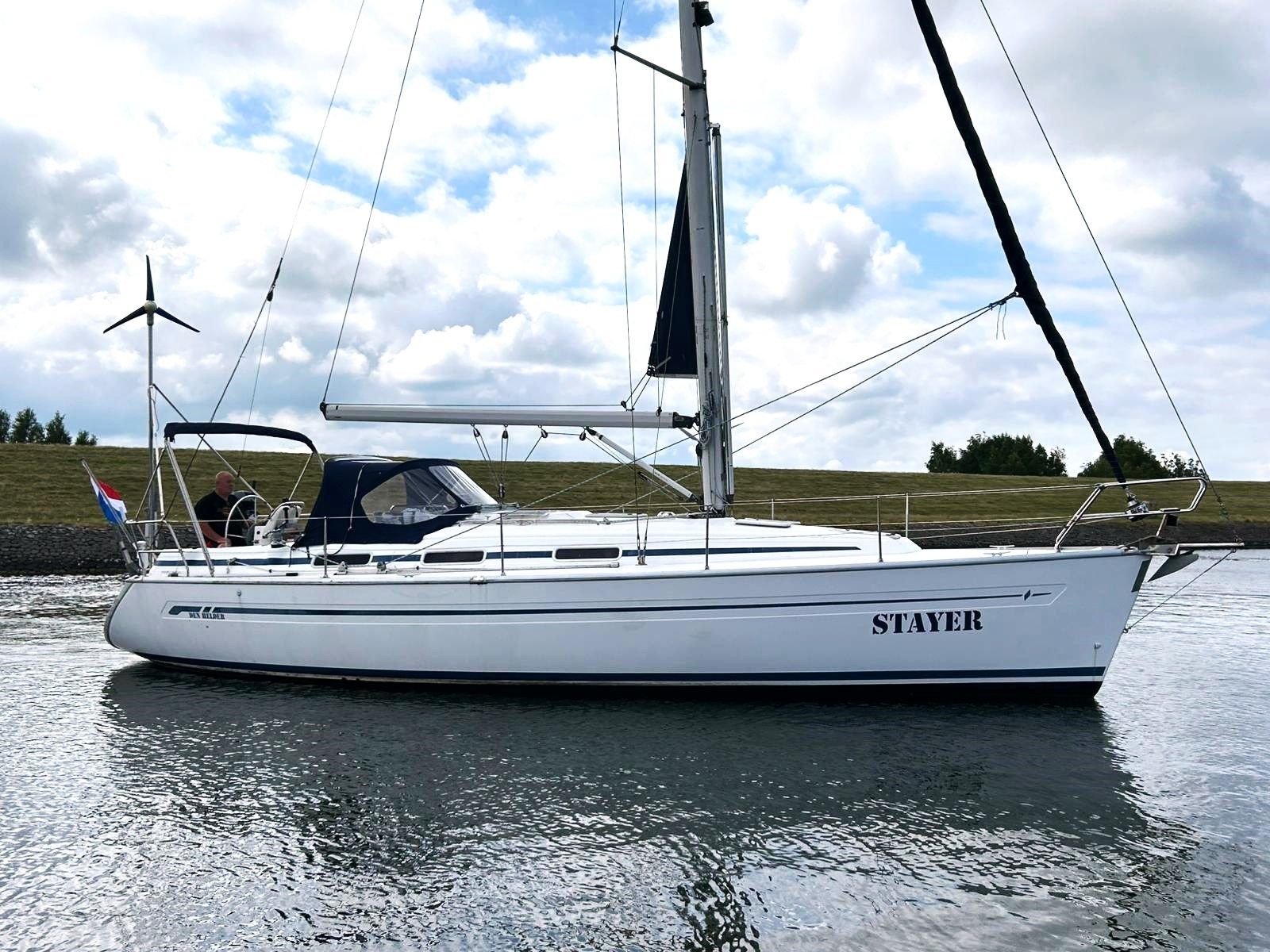 2003 Bavaria Cruiser 36
