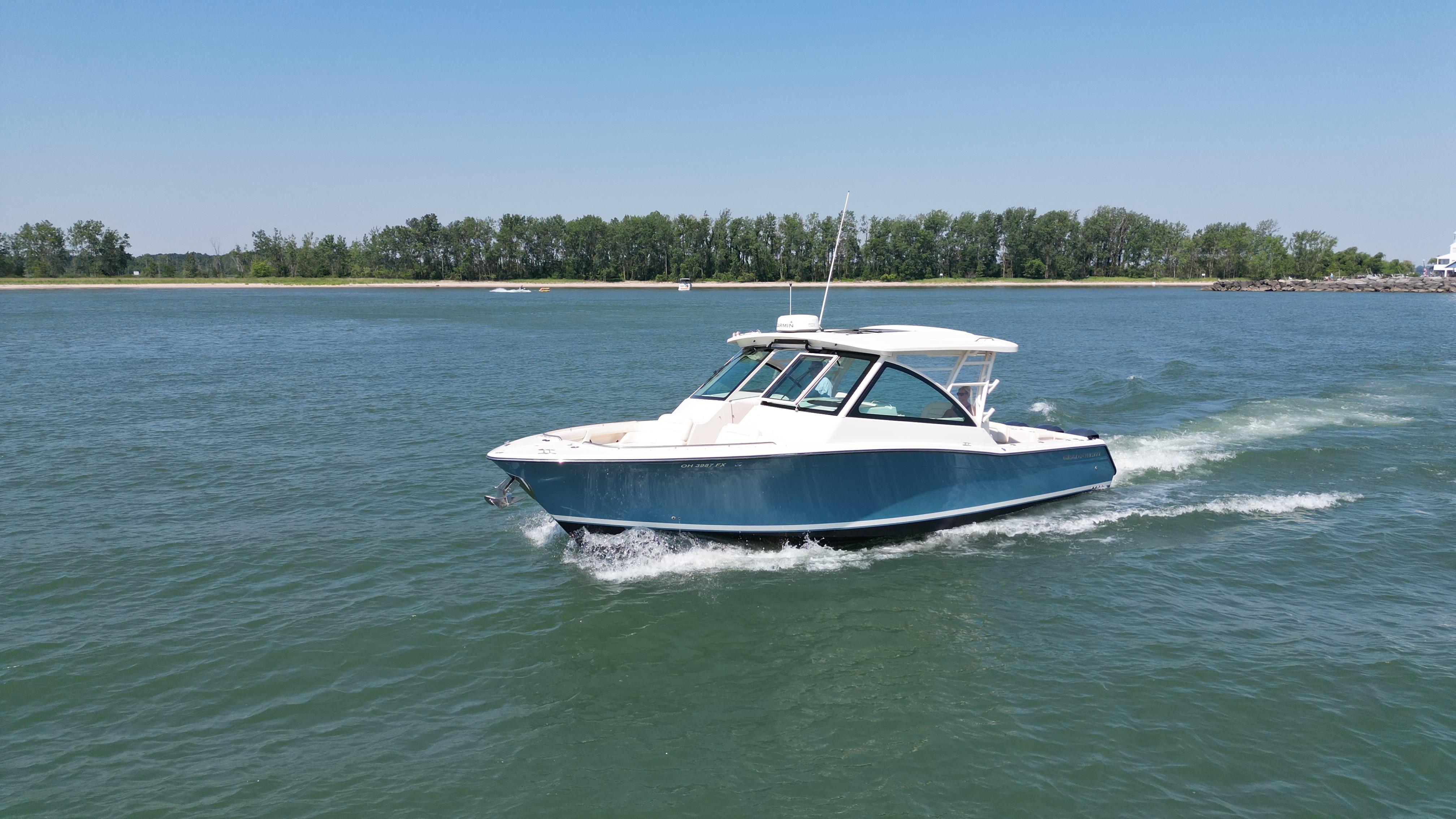 2019 Grady-White Freedom 375