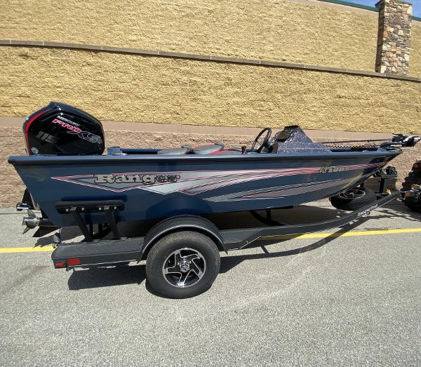 2024 Ranger VS1682SC Angler